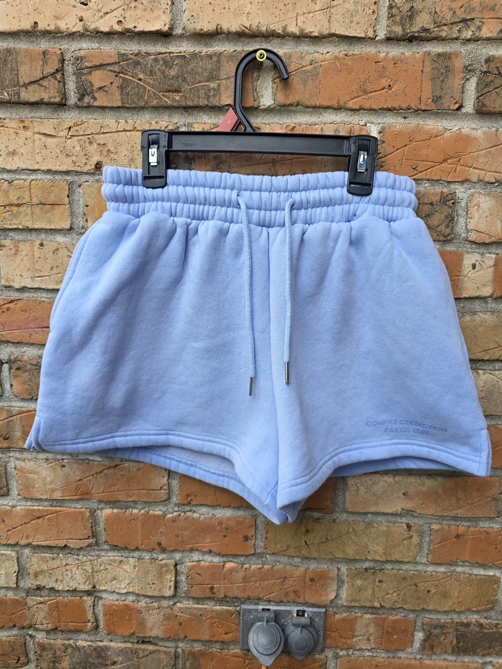 Comfort-Feel Pastel Blue Athletic Shorts with Elastic Waist